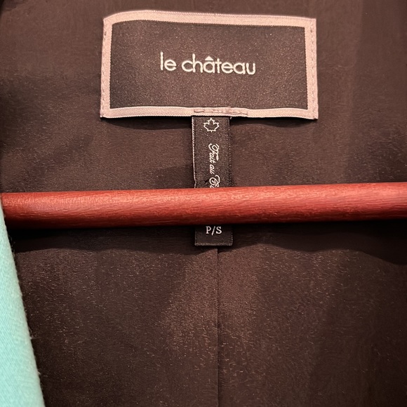 Teal Le Chateau Cropped Blazer - Picture 2 of 3